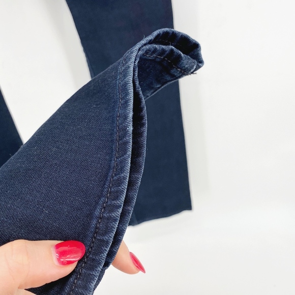 Pilcro And The Letterpress SJET Flare Jeans - Picture 6 of 7